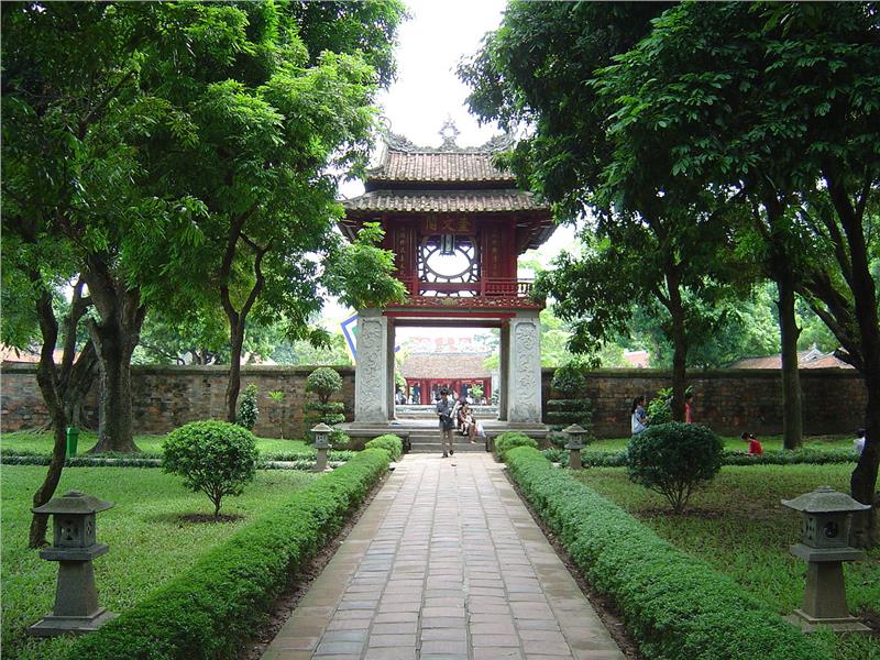 15 top rated tourist attractions in Vietnam