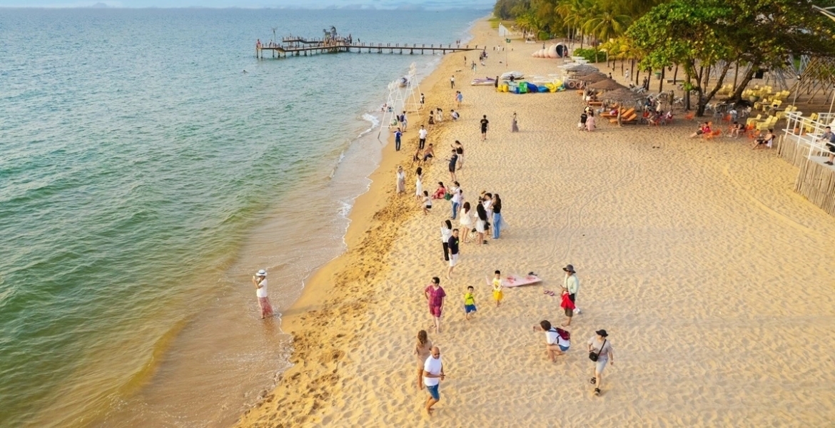 Best Holiday Package in Phu Quoc Island (5 Days 4 Nights)