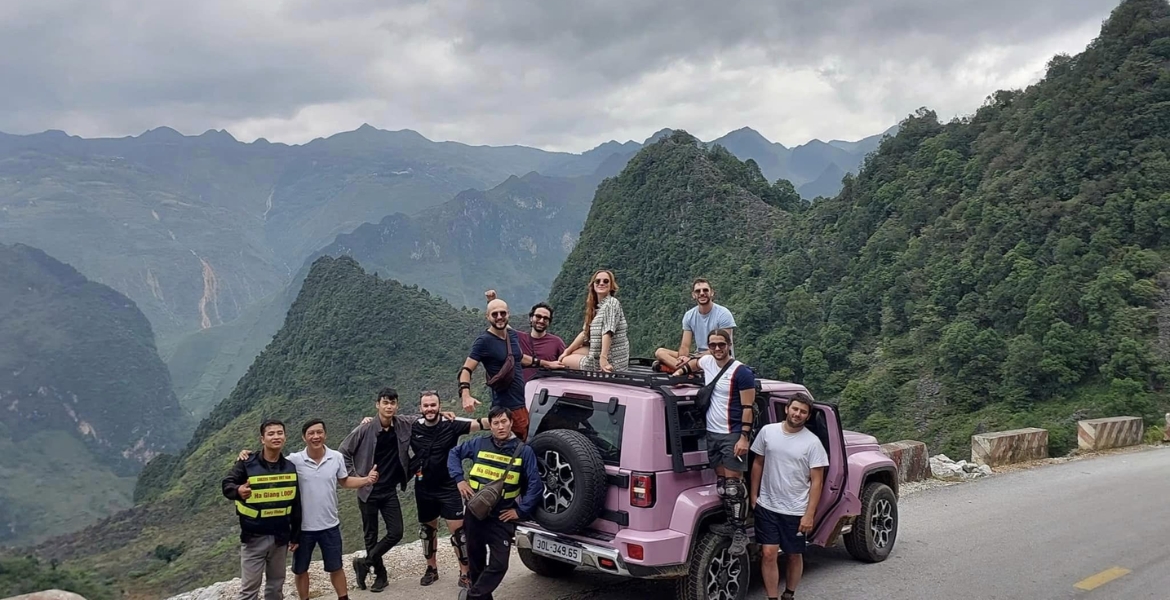 Ha Giang Loop by Jeep 2 Days