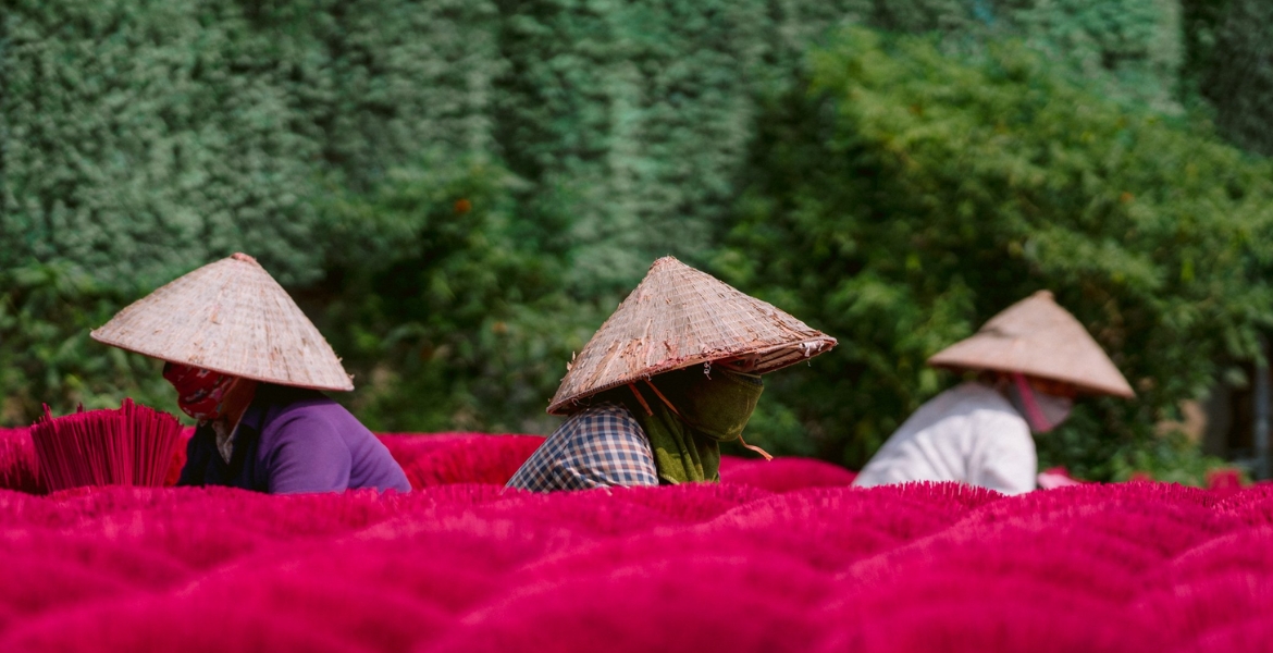 Discover Quang Phu Cau Incense Village - Villages Tour around Hanoi