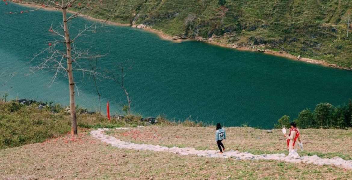 Ha Giang Loop by Jeep 4 Days