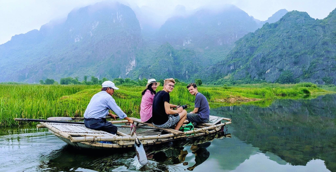 Explore Halong Bay and Ninh Binh 5 Days