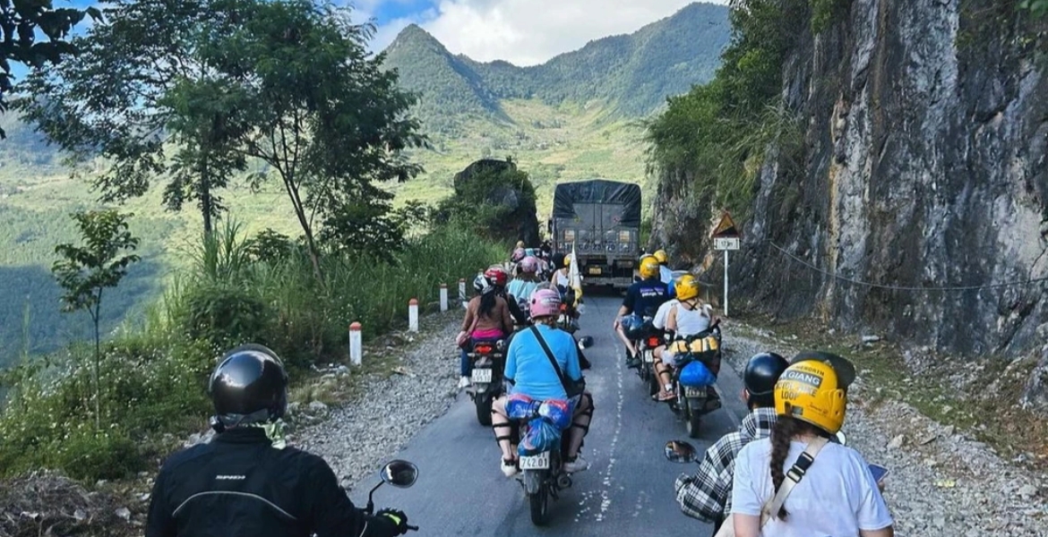 Ha Giang Loop By Motorbike 4 Days 3 Nights